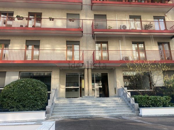 appartamento in vendita a Milano in zona Maggiolina
