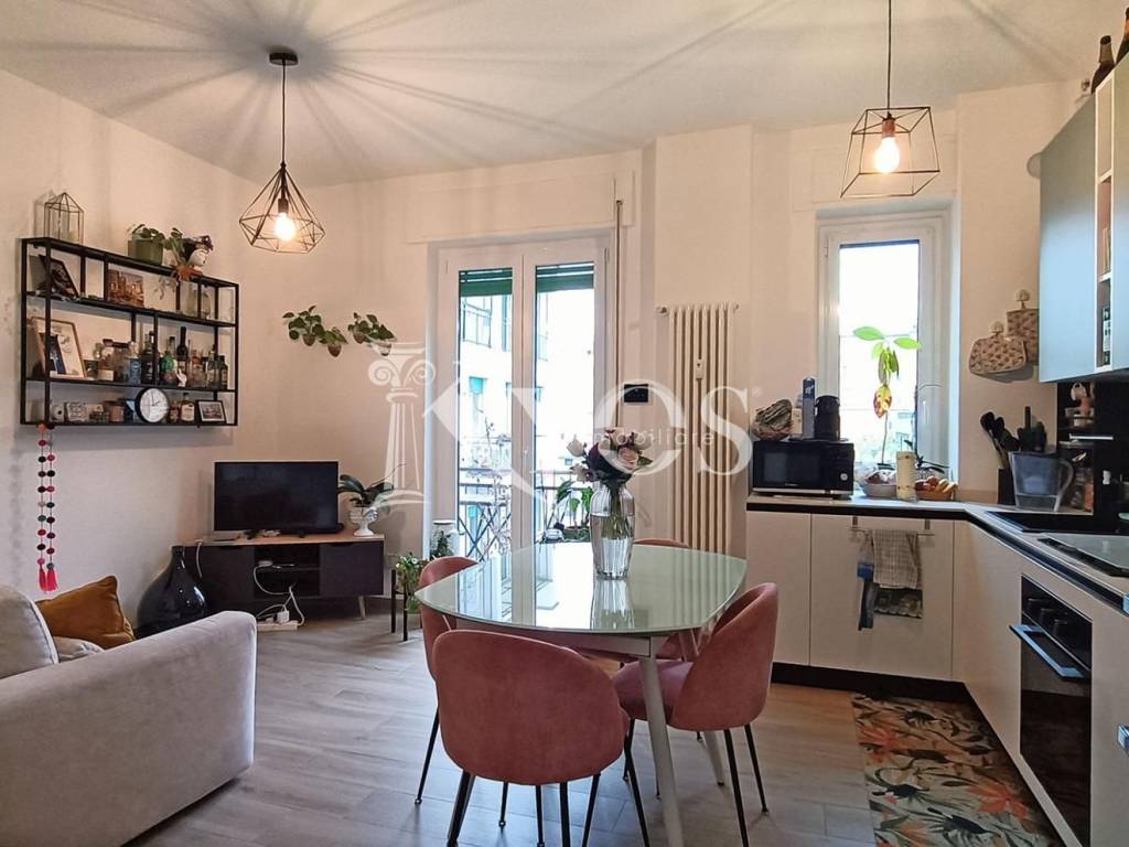 appartamento in vendita a Milano in zona Barona