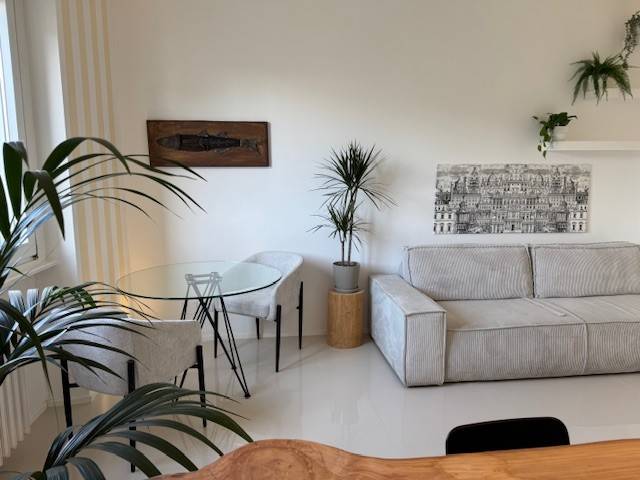 appartamento in vendita a Milano in zona Barona