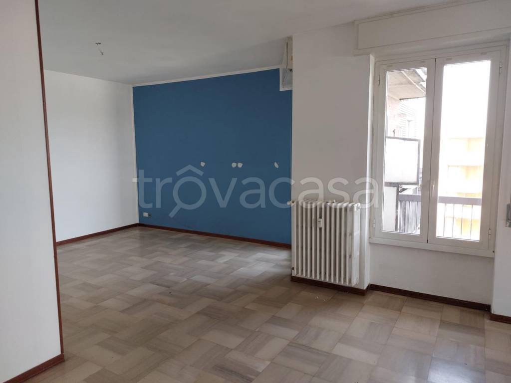 appartamento in vendita a Milano in zona Rogoredo