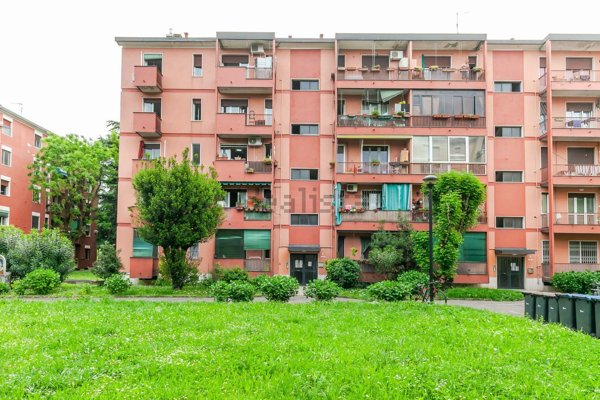 appartamento in vendita a Milano in zona Villapizzone