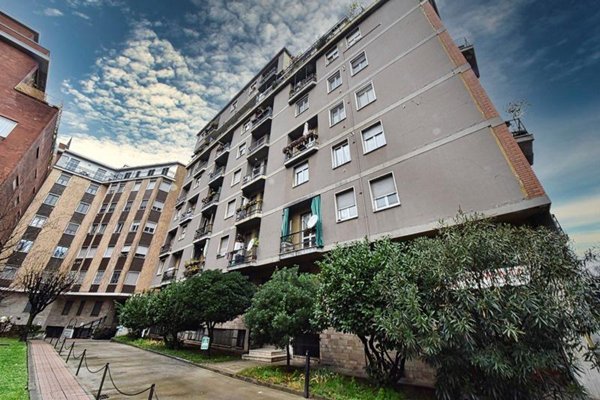 appartamento in vendita a Milano in zona Loreto