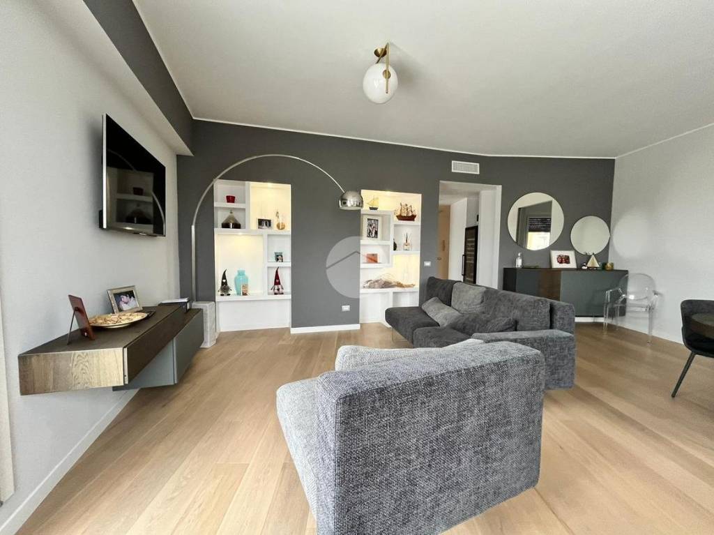 appartamento in vendita a Milano in zona Città Studi