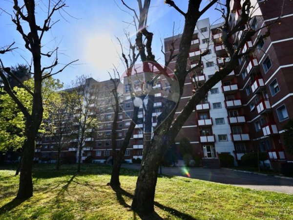 appartamento in vendita a Milano in zona Gratosoglio