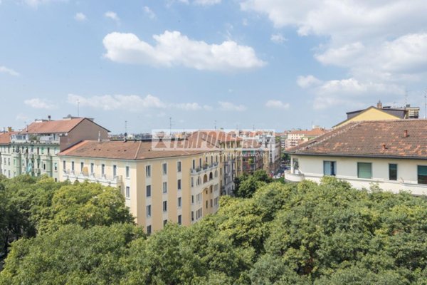 appartamento in vendita a Milano in zona Città Studi