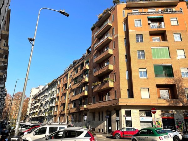 appartamento in vendita a Milano in zona Lambrate