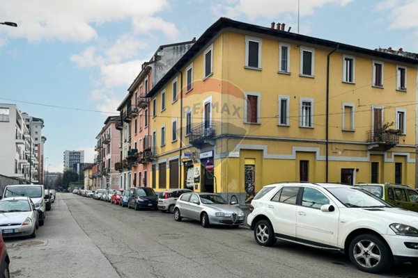 appartamento in vendita a Milano in zona San Cristoforo
