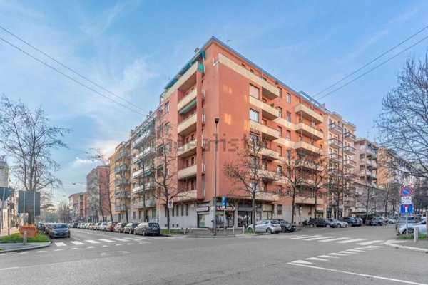 appartamento in vendita a Milano in zona Il Portello