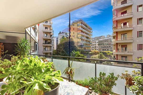 appartamento in vendita a Milano in zona Città Studi