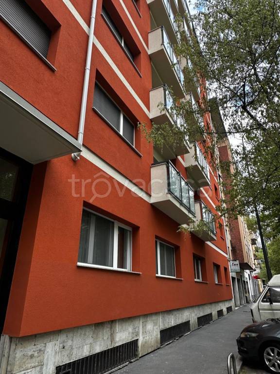 appartamento in vendita a Milano in zona Corvetto