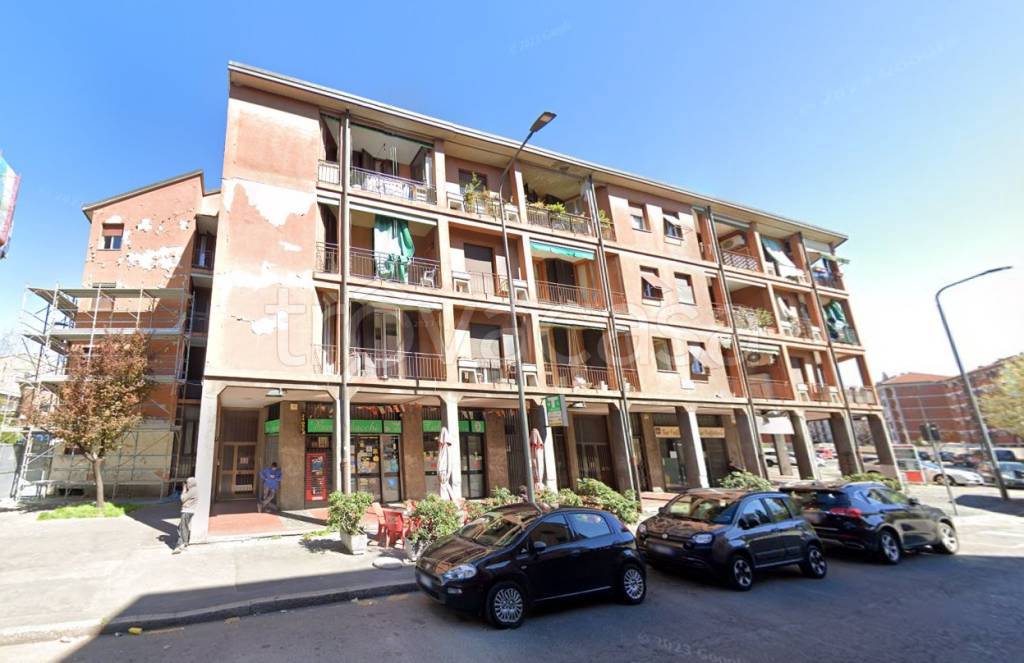 appartamento in vendita a Milano in zona Piazzale Lodi