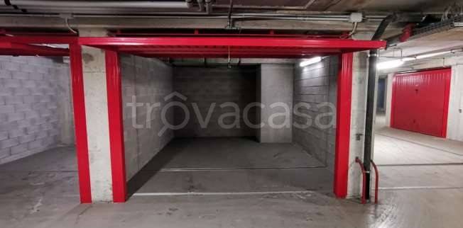appartamento in vendita a Milano in zona Dergano