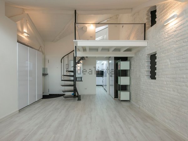 appartamento in vendita a Milano in zona Brera