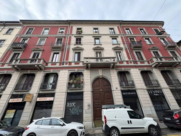 appartamento in vendita a Milano in zona Porta Ticinese