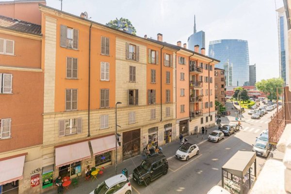 appartamento in vendita a Milano in zona Isola
