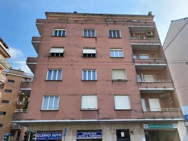 appartamento in vendita a Milano in zona Bicocca