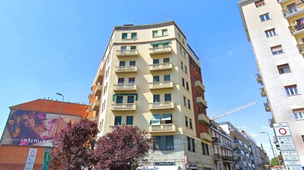 appartamento in vendita a Milano in zona Casoretto