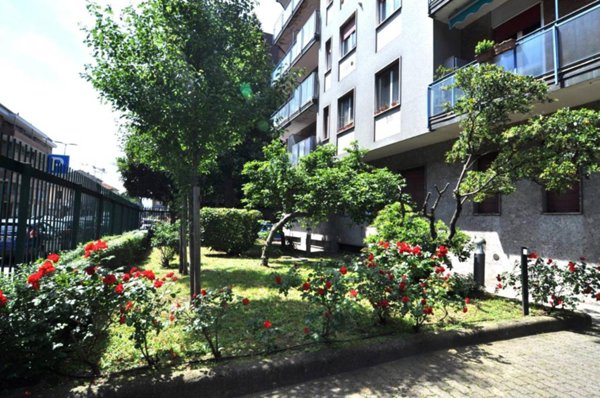 appartamento in vendita a Milano in zona Segnano