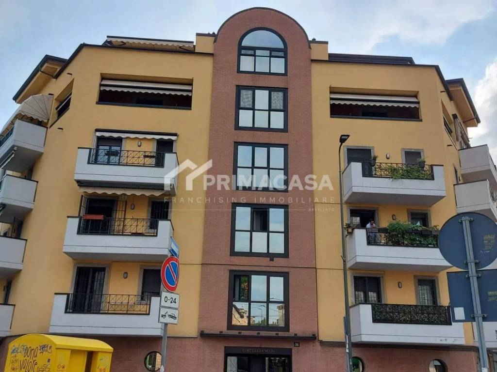 appartamento in vendita a Milano in zona Calvairate