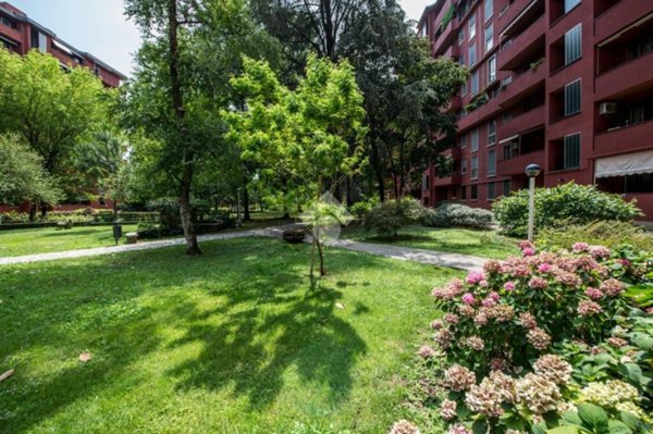 appartamento in vendita a Milano in zona Piazzale Lodi