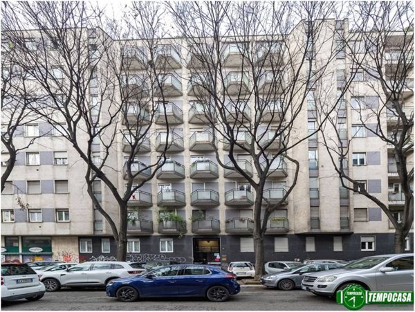 appartamento in vendita a Milano in zona Casoretto