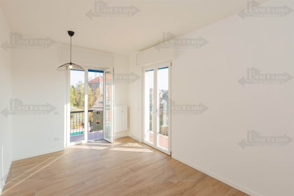 appartamento in vendita a Milano in zona Lambrate