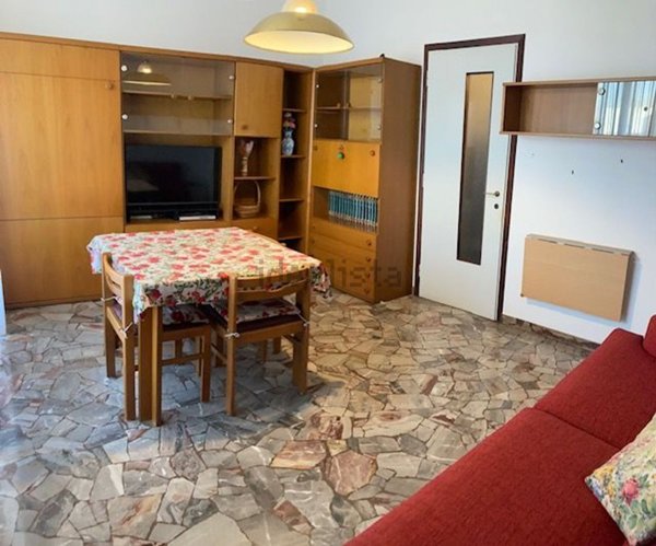 appartamento in vendita a Milano in zona Stadera