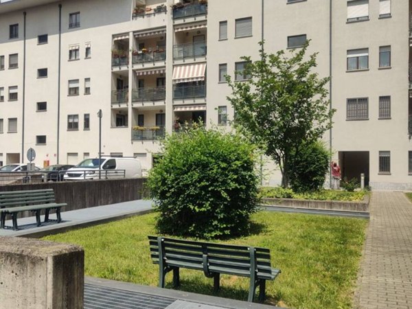 appartamento in vendita a Milano in zona Bovisa