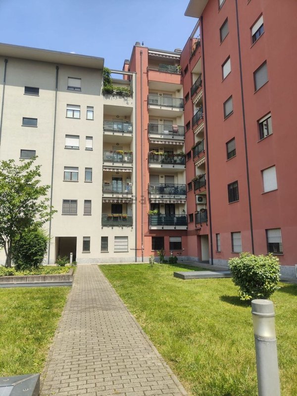 appartamento in vendita a Milano in zona Quarto Oggiaro