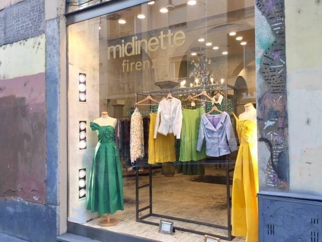 negozio in vendita a Milano in zona Porta Ticinese