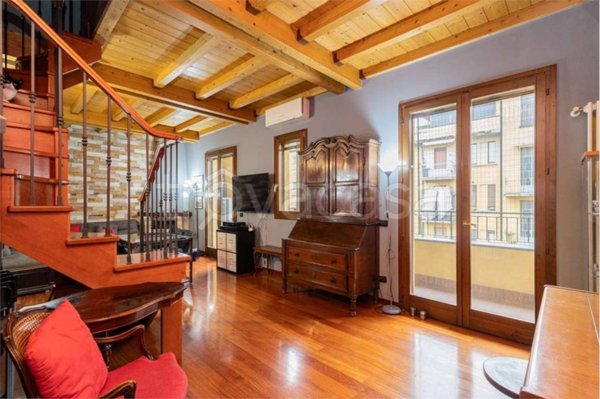 appartamento in vendita a Milano in zona Cascina dei Pomi