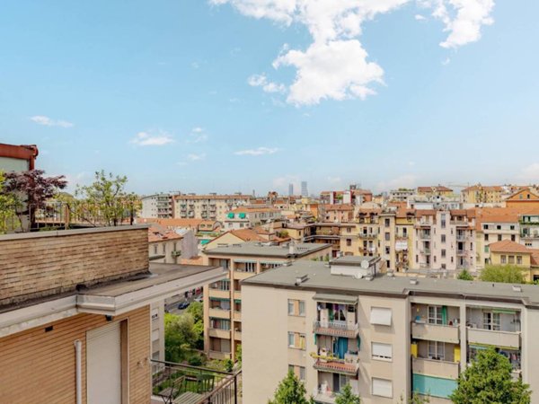 appartamento in vendita a Milano in zona Chiesa Rossa