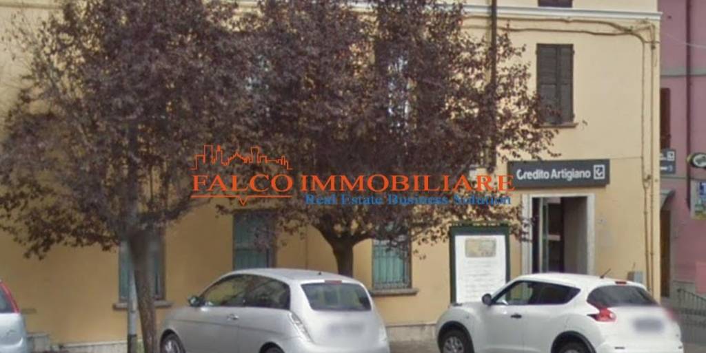 negozio in vendita a Milano in zona Lorenteggio