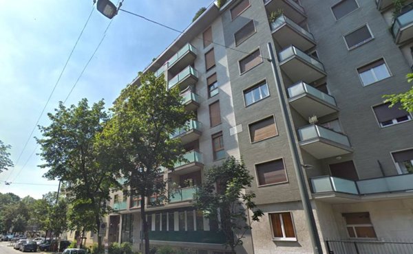 appartamento in vendita a Milano in zona Sempione