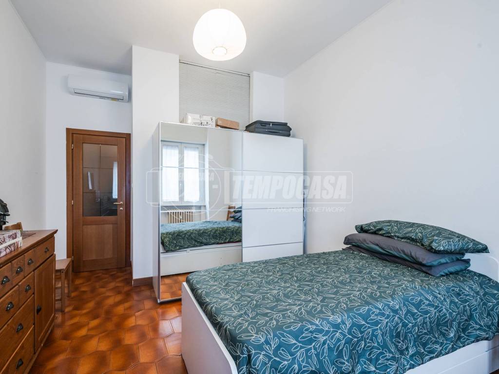 appartamento in vendita a Milano in zona Vigentino