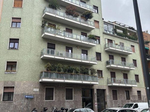 appartamento in vendita a Milano in zona Bocconi