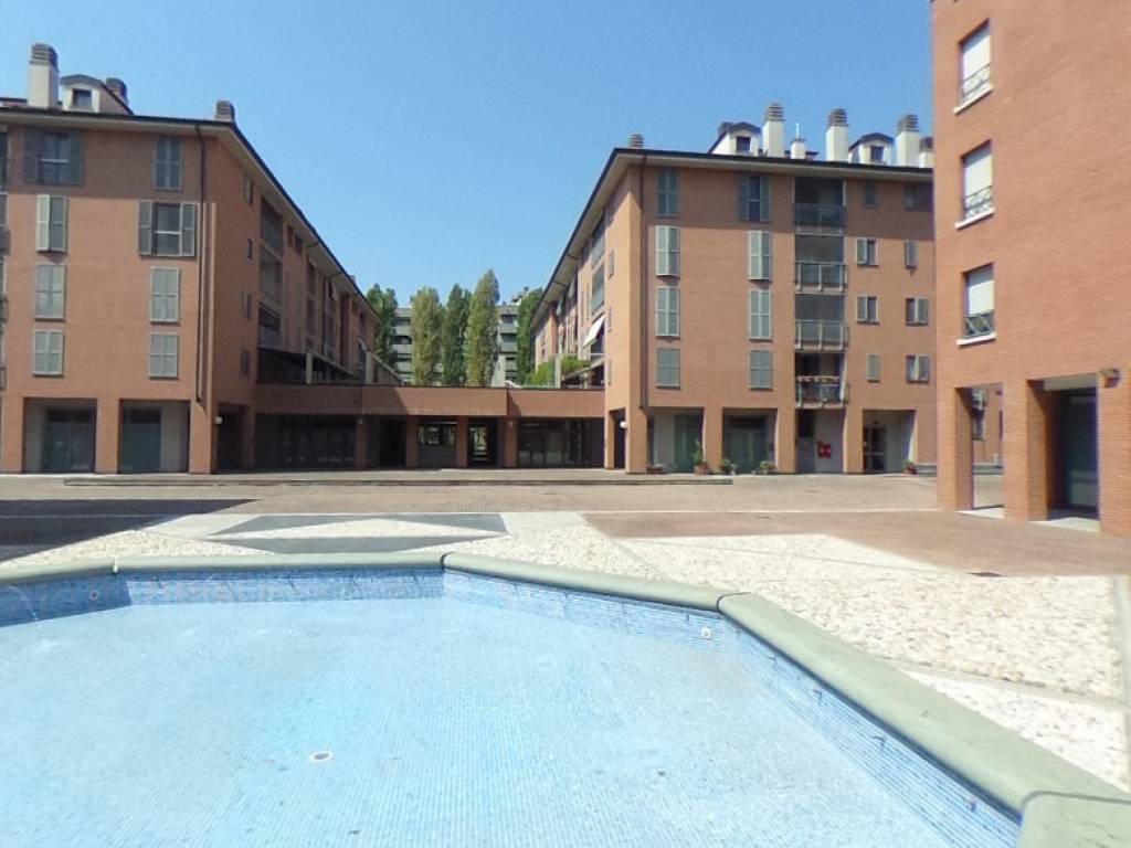 appartamento in vendita a Milano in zona Baggio