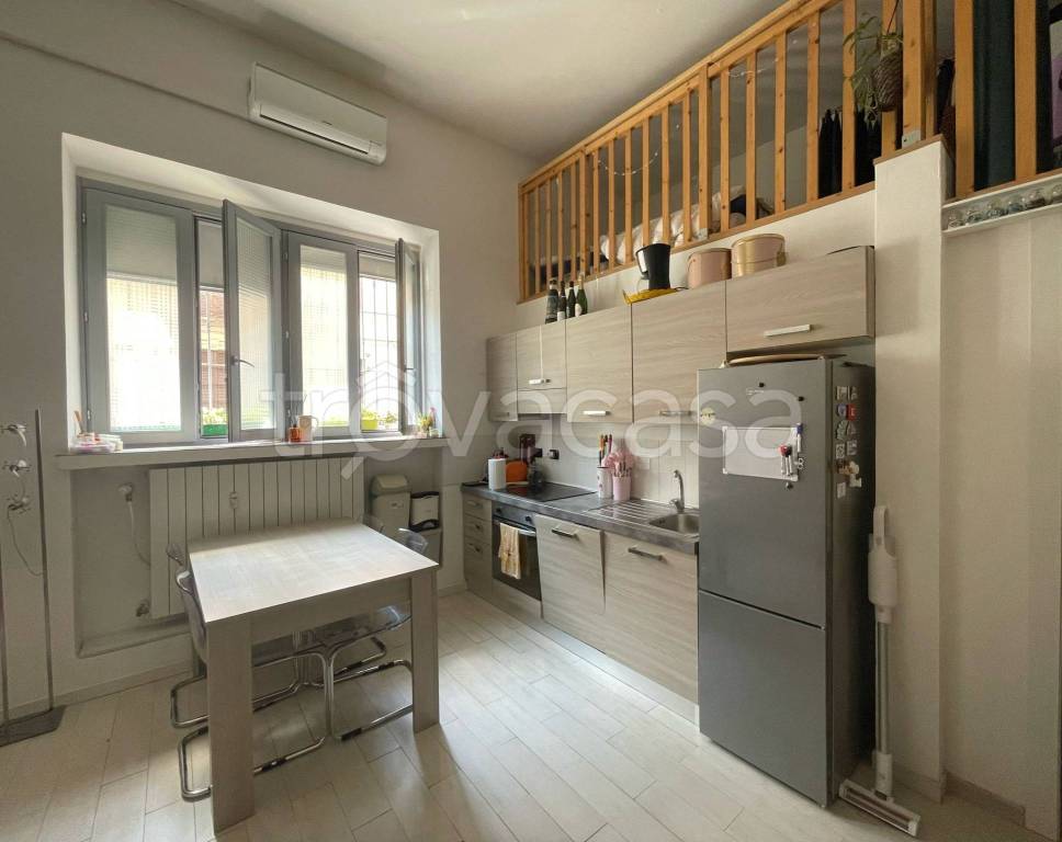 appartamento in vendita a Milano in zona Porta Romana