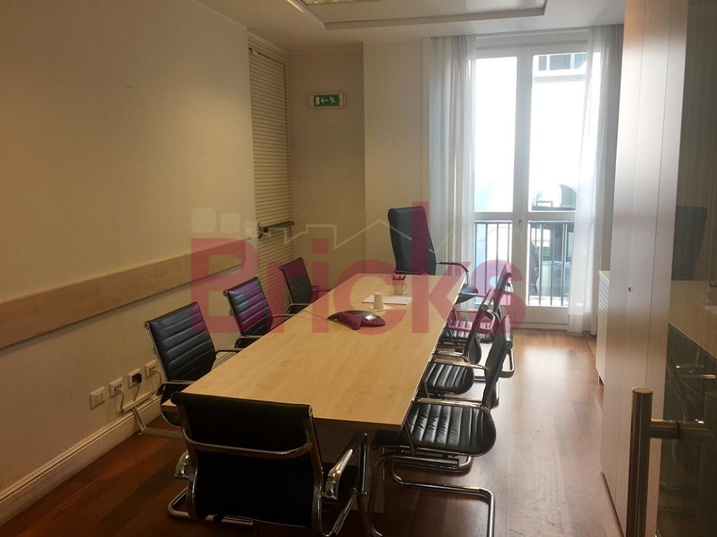 ufficio in vendita a Milano in zona Porta Venezia