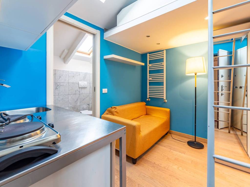 appartamento in vendita a Milano in zona Città Studi
