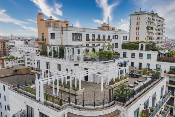 appartamento in vendita a Milano in zona Porta Venezia