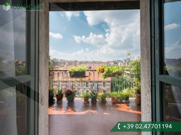 appartamento in vendita a Milano in zona Sempione