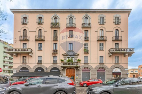 appartamento in vendita a Milano in zona Cagnola