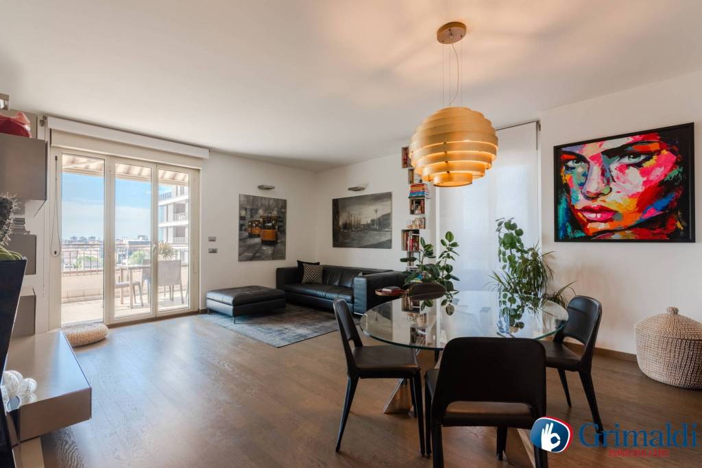 appartamento in vendita a Milano in zona Piazzale Lodi