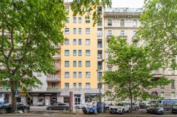 appartamento in vendita a Milano in zona Cagnola