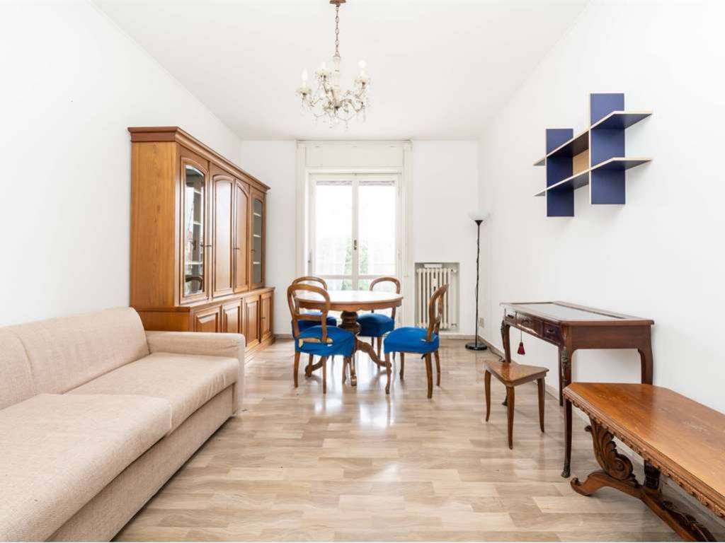 appartamento in vendita a Milano in zona Isola