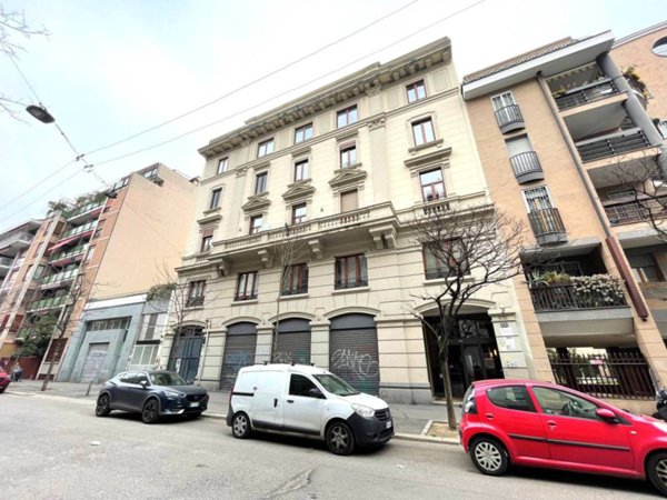 appartamento in vendita a Milano in zona Città Studi