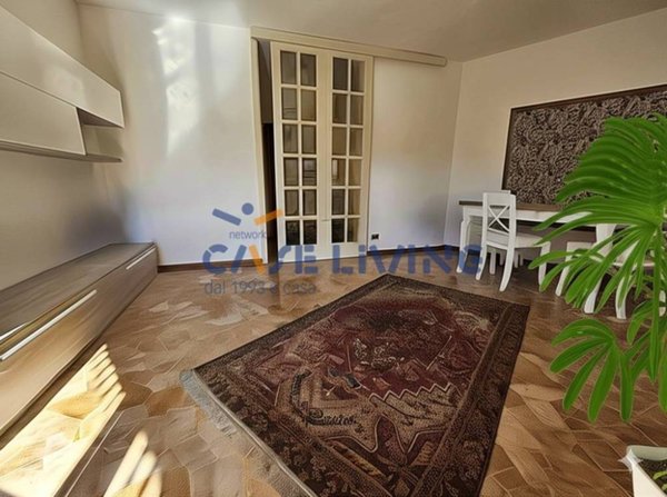 appartamento in vendita a Milano in zona Lorenteggio