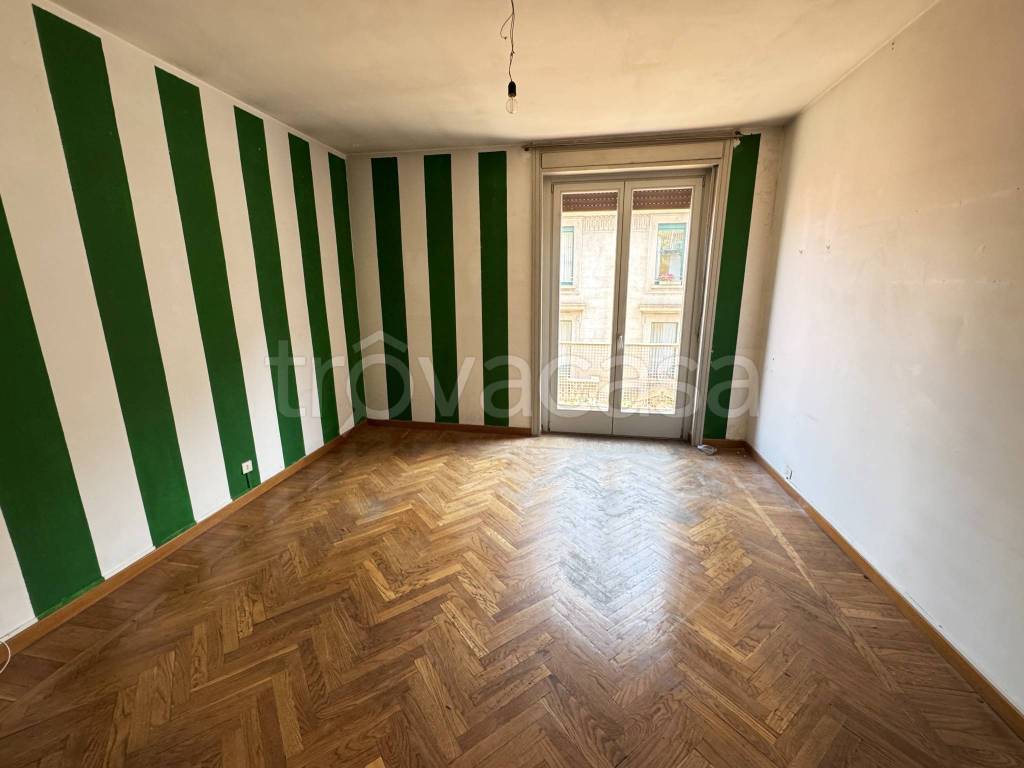 appartamento in vendita a Milano in zona Ghisolfa