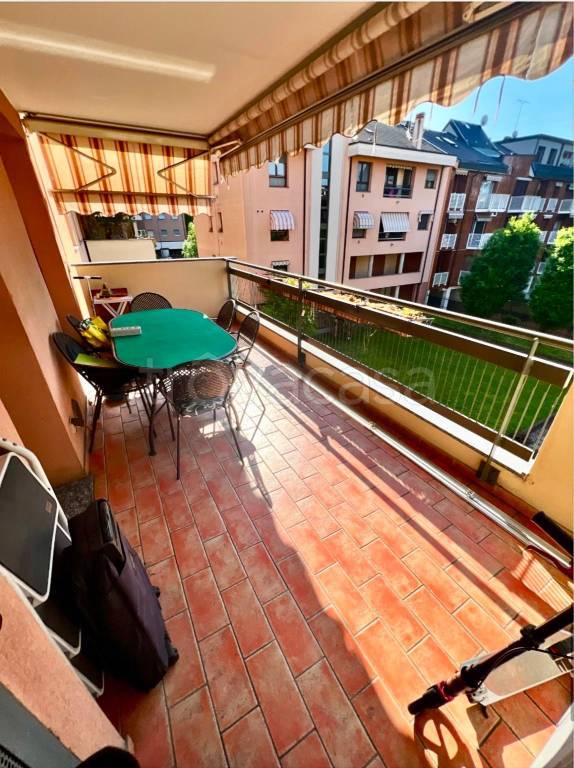 appartamento in vendita a Milano in zona Quarto Cagnino